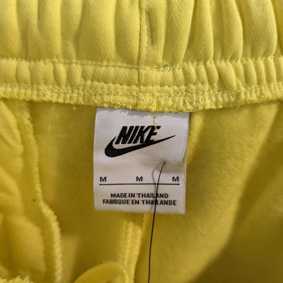 Nike joggers Men's BNWT - Picture 2 of 14